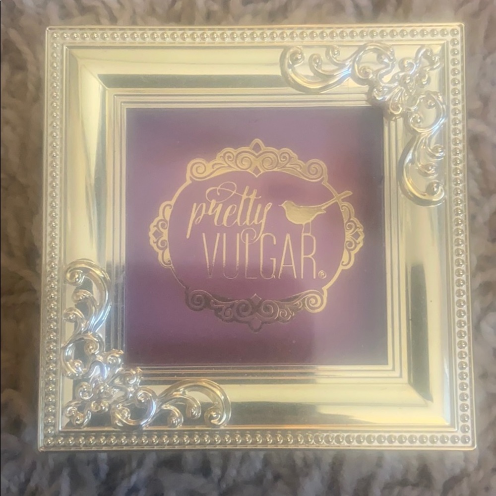Pretty Vulgar Blush